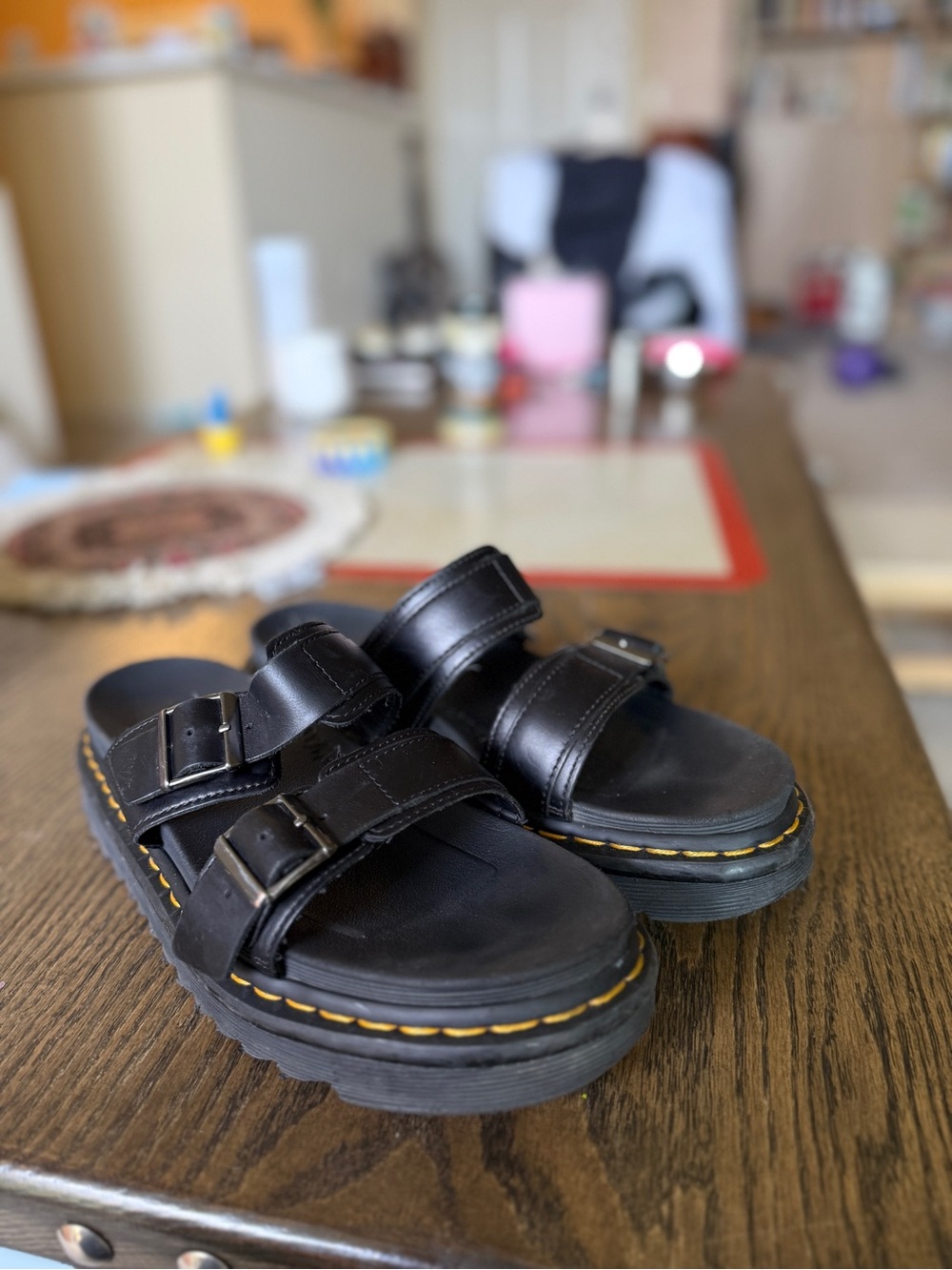 Dr. Martens Myles Platform Slide Sandals Black Leather Sz 9 Women’s / 8 Men’s - Picture 5 of 7